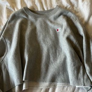 grey cropped champion crew